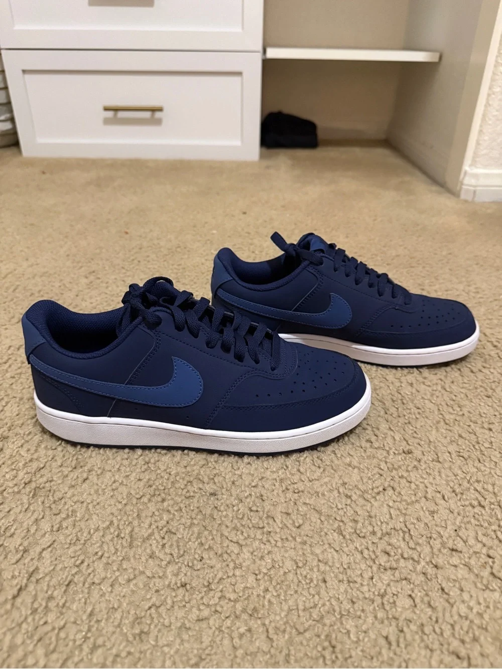Nike Men’s Court Vision Low in Mystic Navy Low-Top Sneakers SZ 7.5